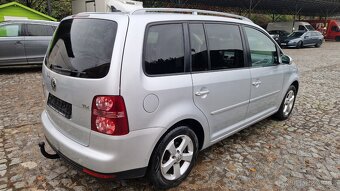 Volkswagen Touran - 6