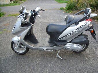 KYMCO 250 GRAND DINK S TP a platnou STK - 6