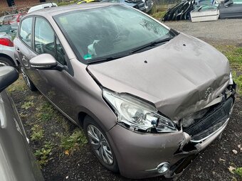 Díly z vozu Peugeot 208 - 6