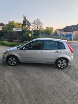 Ford fiesta 1.2 55kw - 6