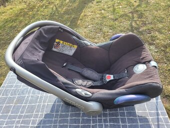 Autosedačka MAXI COSI pro děti 0-13 kg - 6