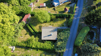 Prodej stavebního pozemku s chatou o výměře 457 m² v malebné - 6