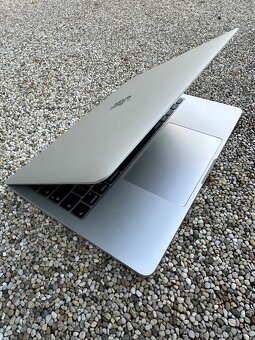 MacBook PRO 13, 2020, 500GB, A2251, nová baterie - 6