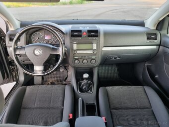 Volkswagen Golf 5 Tour, 1.4 16V, 59 kW, 2007, platná STK - 6