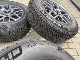 Jeep 18' disky, originál + Michelin zimní pneu / (+letní) - 6