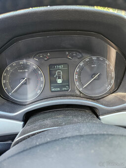 Octavia 2 ii 1.9 TDI 77kw rv 2007 platná stk pojízdné - 6