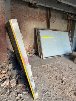 Venkovní fasádní vitrína - 6