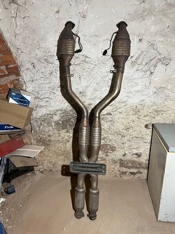 BMW M3 E92 kompletni vyfuk + Milltek - 6