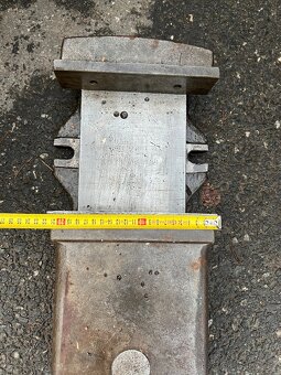 Strojní svěrák - 6