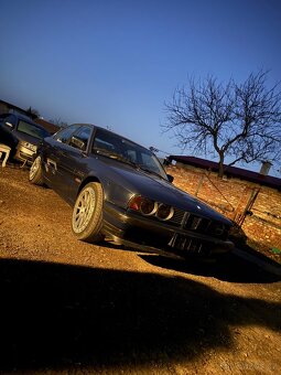 BMW E34 524TD sedan Azev - krasný stav - 6