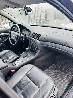Prodám Bmw E39 Sedan 535i V8 Shadow-line - 6