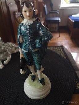 porcelánové sošky od Hummla Goebla - 6