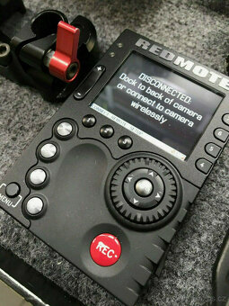Kamera RED Epic Dragon 6K s bajonetem EF a PL a sadou příslu - 6