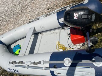 spolehlivá a rychlá loď Zodiac 340 + suzuki DF 15 4takt - 6