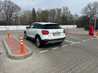 AUDI Q2 TDi Quattro 110kW s tronic sport - 6
