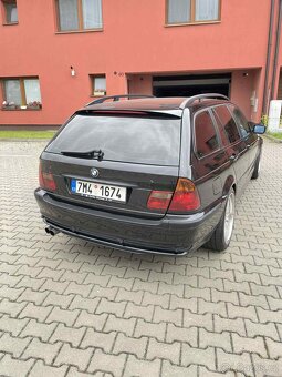 BMW E46 330i Touring - 6