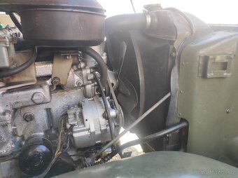 Uaz 469 - 6
