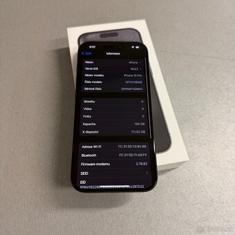 iPhone 15 Pro 128GB černý, bez škrábance, rok záruka - 6
