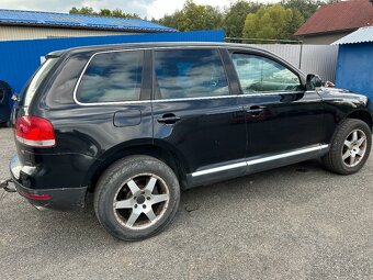 VW Touareg 4.2 V8 - díly - 6