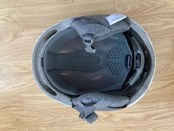 Dámská lyžařská helma Giro Era C - 6