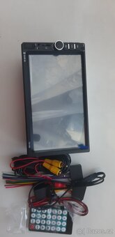 7palcový HD dotykový displej 2Din autorádio s Bluetooth - 6