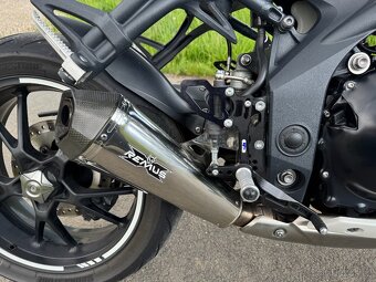 Triumph speed triple 1050 - 6