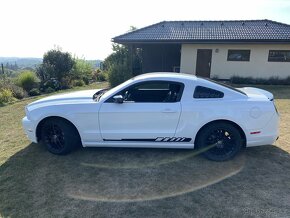 Ford mustang 3.7 V6 - 6