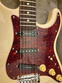 Lee hooker strat - 6