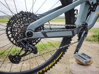 Trek Slash 9.8 GX Gen 5, Medium - 6