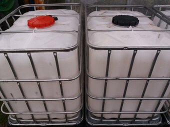 600  litrová IBC nádrž - 6