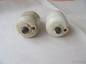 Keramické pojistky, různé hodnoty 6A - 25A celkem 10ks + 2ks - 6