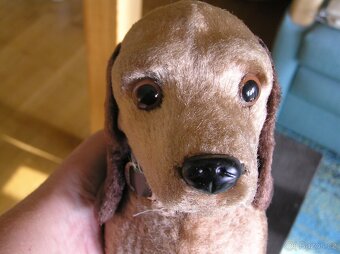 Mechanická hračka - jezevčík - 6