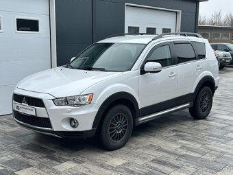 Mitsubishi Outlander 2.2DI-D 156PS Intense+ -7 A/T 4x4 - 6
