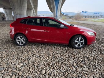 Volvo v40 D3 2019r - 6