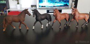 Schleich koně koníci hannoverksý kůň, Storm - 6