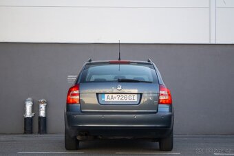Škoda Octavia Combi 2.0 FSI Ambiente - 6