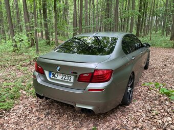 BMW M5 F10 30 Jahre - 6