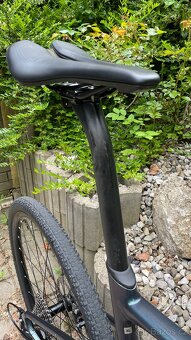 Giant Revolt 0 vel. rámu XL (gravel 2024) - 6