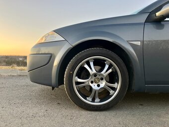 Renault Megane Cabrio 2.0 benzín 98,5 kw SERVIS - 6