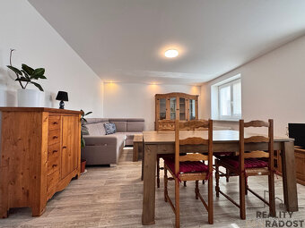 Pronájem bytu 2+1 69m² ulice Erbenova, Hodonín - 6