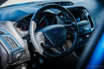 Ford Focus RS - 6
