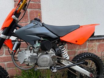 Stomp YX 160 - 6