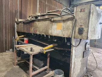 Tabulové nůžky Strojárne Piesok NTA 3150/10A, CNTA 3150/10 - 6