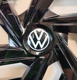 Originální poklice Volkswagen 19" - 6