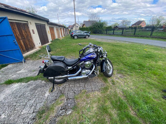 Kawasaki VN 800A - 6