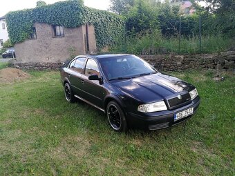 Černá Škoda Octavia 1 ABT (Sleeper do 200koni) - 6