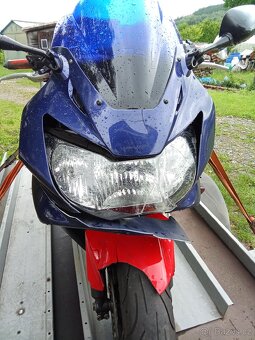 Honda CBR 900RR SC44 - 6