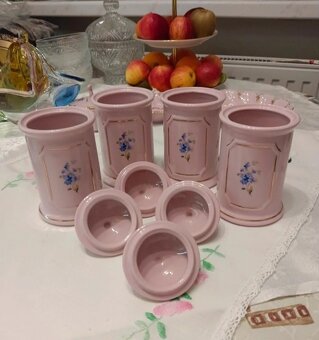 Dózy s poměnkami - 6