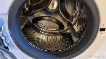 Pračka Whirlpool na 7kg, ještě v záruce - 6