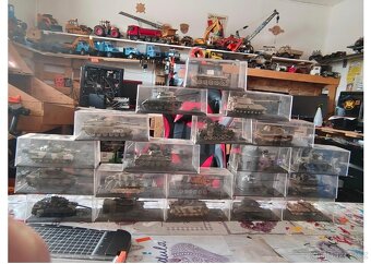 Modely tanků a jiné vojenské techniky 1/72 - 6